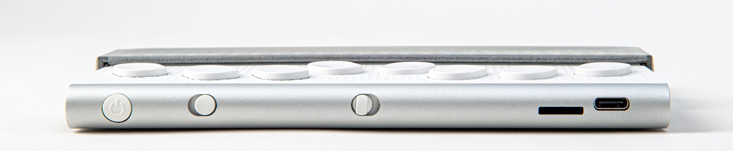 BraillePen24